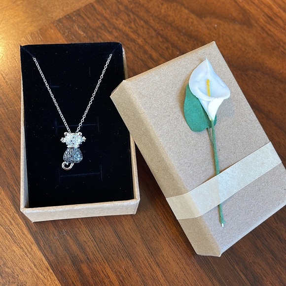 EUC CRYSTAL CAT STERLING SILVER NECKLACE - BEAUTIFUL! - Picture 6 of 6